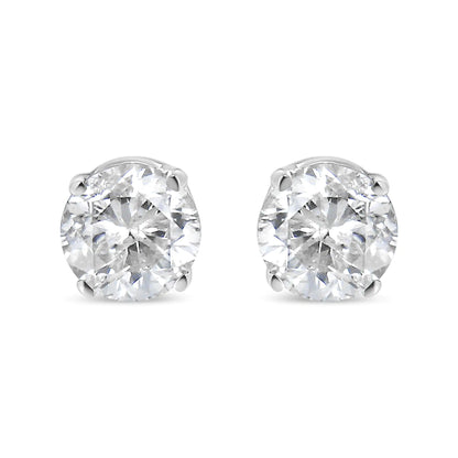 Aretes de Estudio de Diamantes Redondos y Brillantes Casi Incoloros de 5/8 Cttw en Oro Blanco de 10K, Clásicos con Montura de 4 Garras (Color H-I, Claridad I2-I3)