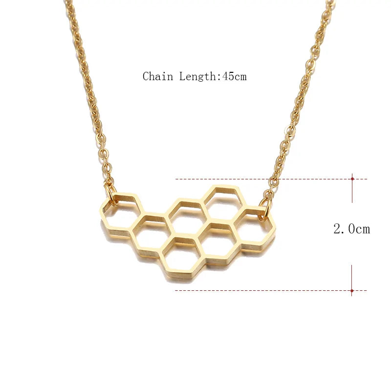 Horizonal Honeycomb Pendant With Bee And Chain