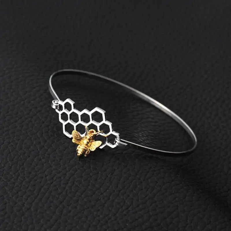 Horizontal Honeycomb with Bee Bracelet