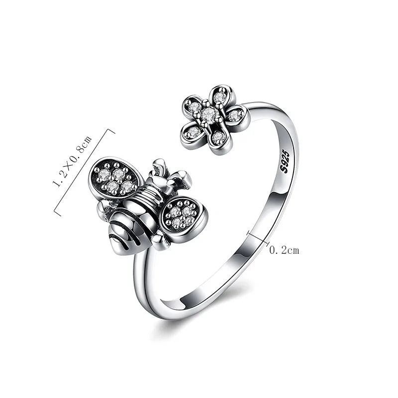 Adjustable Bee to Flower Ring