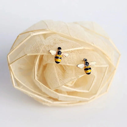 Dainty Bee Stud earrings