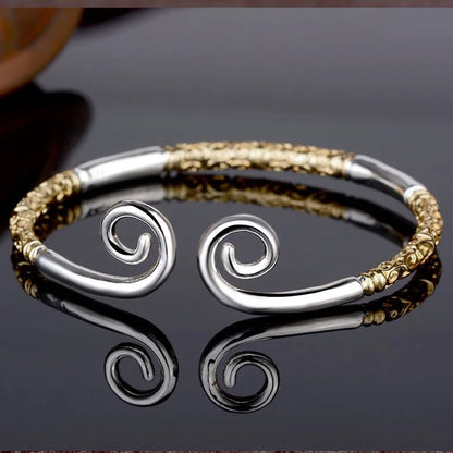 Teen Golden Hoop Bracelet