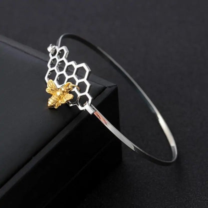 Horizontal Honeycomb with Bee Bracelet