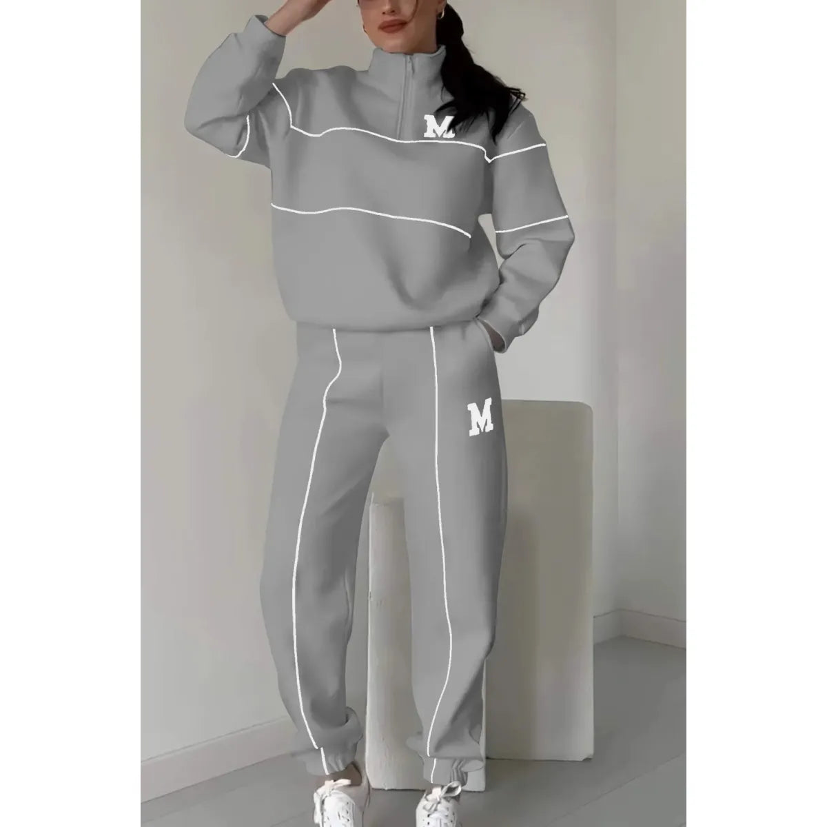 Women's Lounge Set: Pullover & Sweatpants