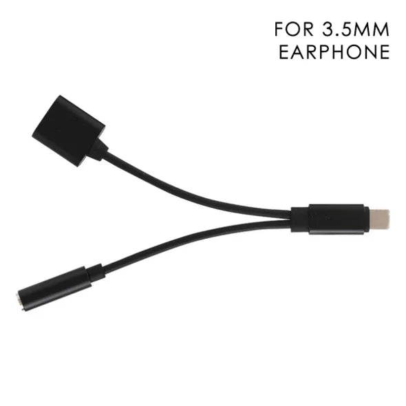 Adaptador Dual de Música e Carregamento