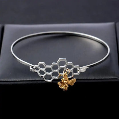 Horizontal Honeycomb with Bee Bracelet