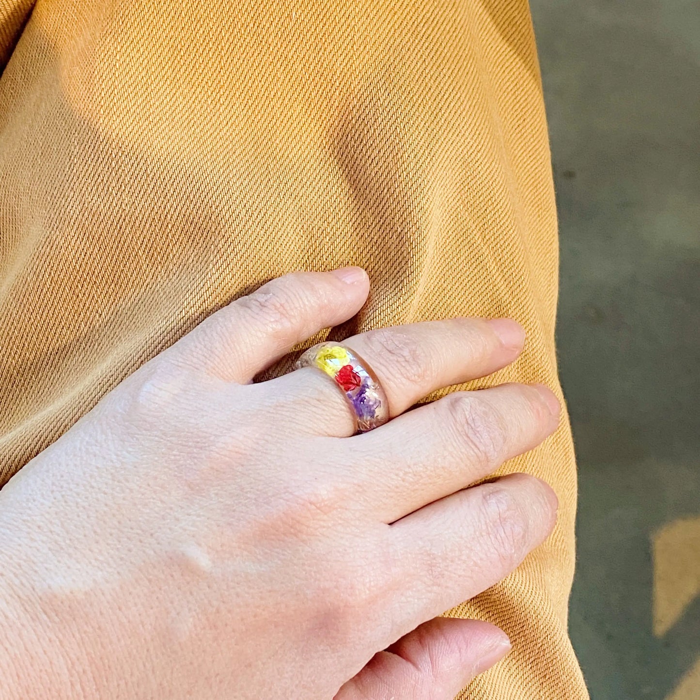 Flower Field Acrylic Ring